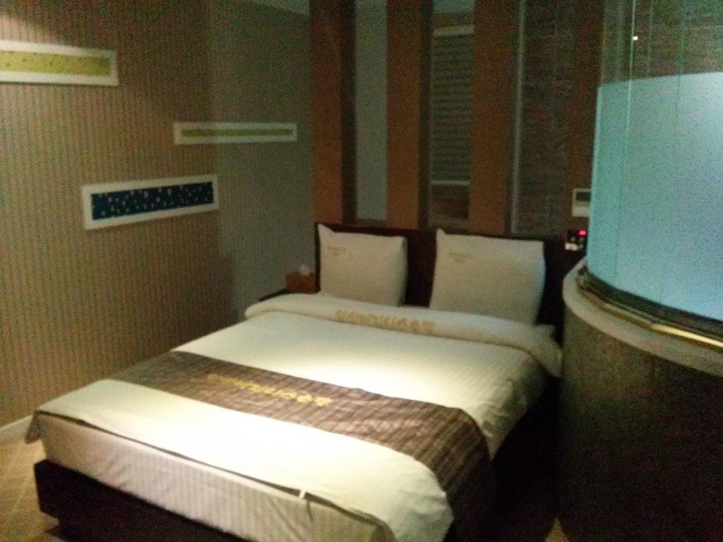 Apsan Business Hotel Тегу Стая снимка